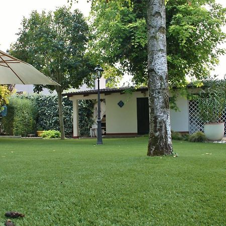 Villetta Il Glicine ปอร์โตมันโตวาโน ภายนอก รูปภาพ