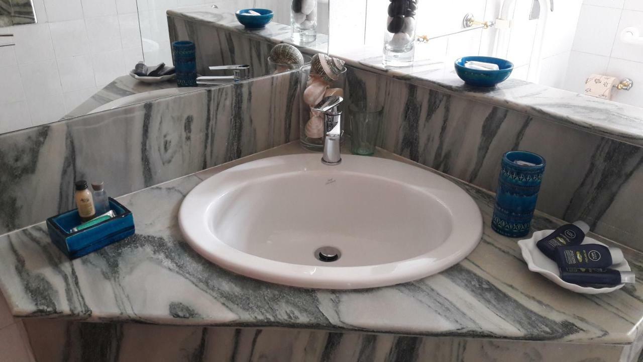 Villetta Il Glicine ปอร์โตมันโตวาโน ภายนอก รูปภาพ
